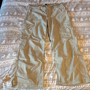 American Eagle Outfitters Light green Cargo Pants